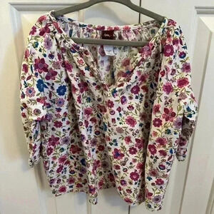 Tea Collection floral top size 4